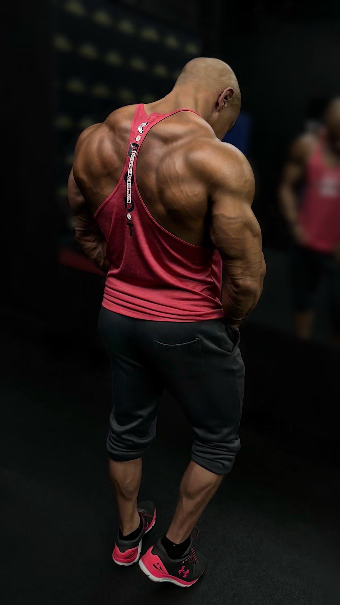 Pink and chrome “gamer” GBODT workout stringer
